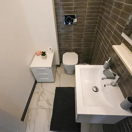 La Casa Di Sossy * تْشيفيتانوفا ماركي